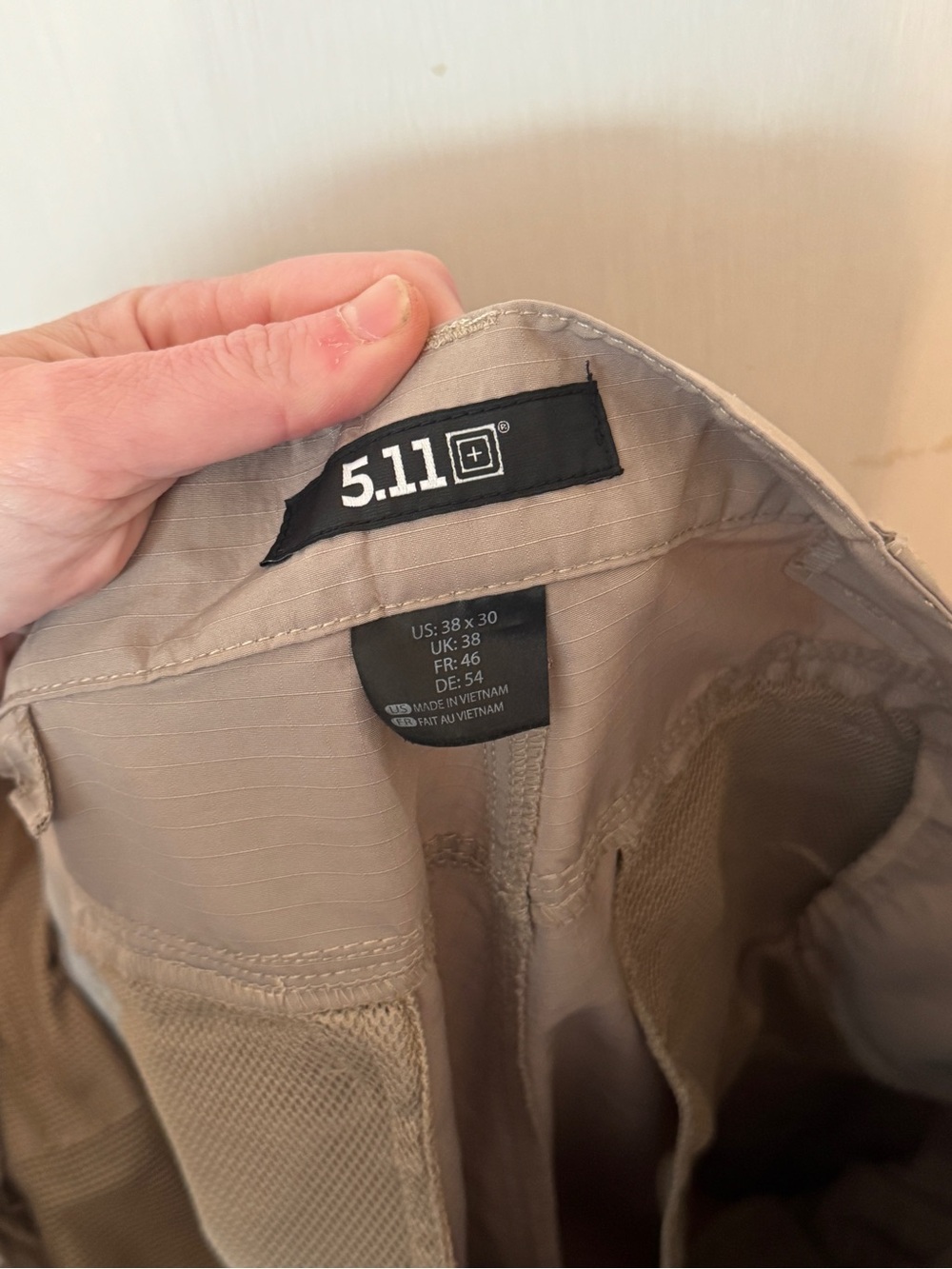 Men's 511 Tactical Cargo Pants in Taupe 38x30 - Picture 6 of 7